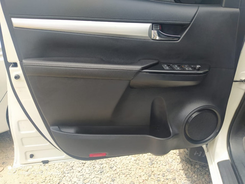 Toyota Hilux 2.8 At 4x4 Diesel Mod 2018