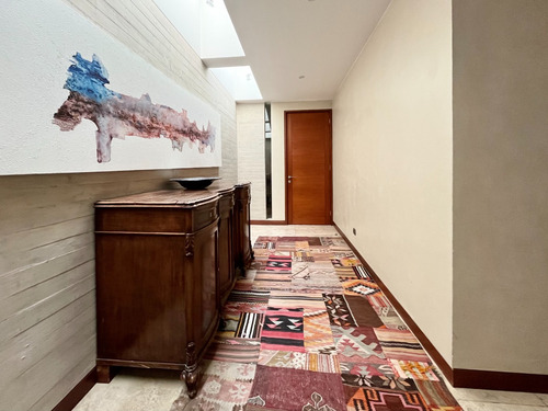 Gran Casa Estilo Mediterránea Excelente Ubicación