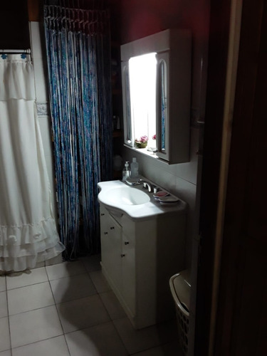 Imagen 19 de 21 de Amplia Casa De 3 Ambientes Con Dos Patios En Tandil