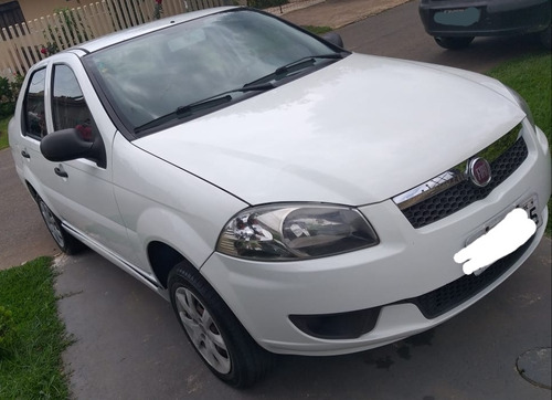 Fiat Siena 2014 1.0 El Flex 4p Branco - Carro De Mulher