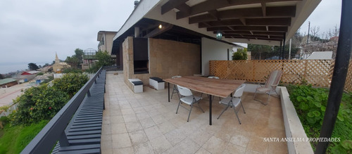 Gran Chalet Recien Remodelado, Con La Mejor Vista De Tomgoy!