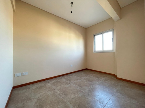 Imagen 6 de 7 de Venta Departamento 2 Ambientes Con Balcón Frances Castelar