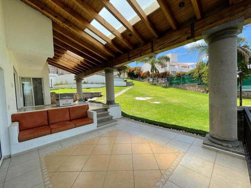 Venta Casa Ángeles Con Alberca De Tamaño Monumental En Un Jardín Enorme Con Vistas Panorámicas En 3 Habitaciones Fracc Rancho San Diego Ixtapan De La Sal Edomex