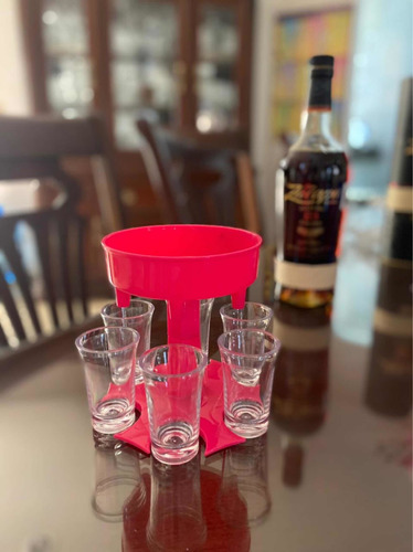 Dispensador De Shots Con 6 Vasos Incluidos Juego Para Peda!