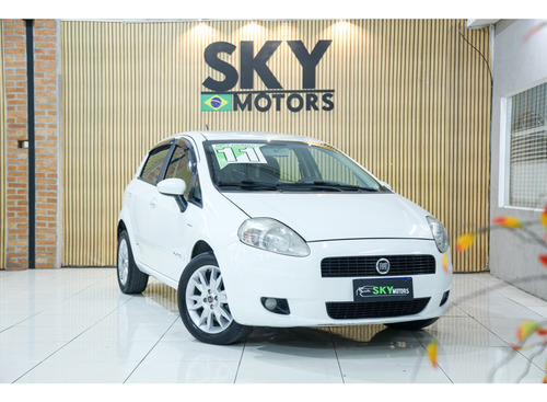Fiat Punto 1.8 ESSENCE 16V FLEX 4P AUTOMATIZADO