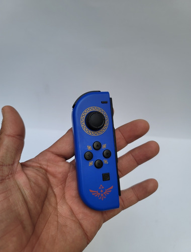 Joy-cons Edición Zelda Skyward Sword Switch (Usado)