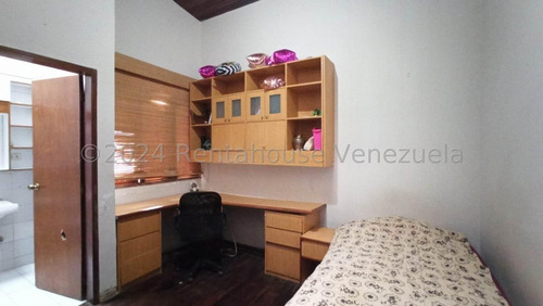 Baja De Precio Casa En Venta Cumbres De Curumo Mls 24-15397. Andrea Schmidt
