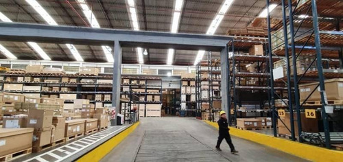 Imagen 9 de 15 de Impecable Depósito Logístico 4400m2 Con Salida A Dos Calles En Dist. Tecnológico