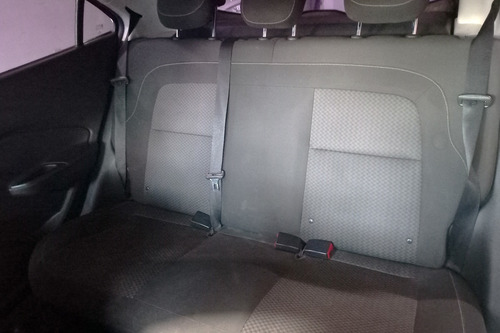 Imagen 14 de 14 de Chevrolet Onix Ls Joy 2019