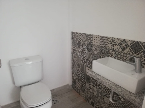 Imagen 8 de 16 de Departamento 2 Amb Venta Béccar C/coch. A/estrenar