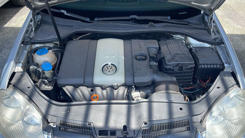 Volkswagen Jetta 2.5 4p