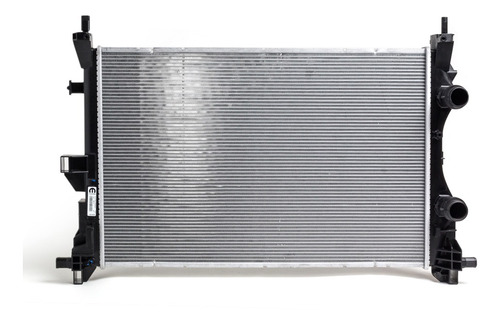 Imagen 4 de 8 de Radiador Del Motor Jeep