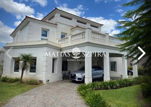 Casa En Venta En Buenos Aires Golf