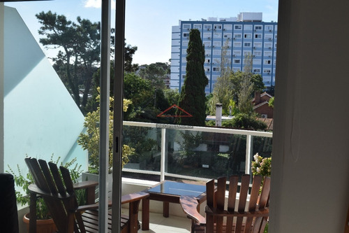 Apartamento En Aidy Grill, 1 Dormitorio- Ref: 2886