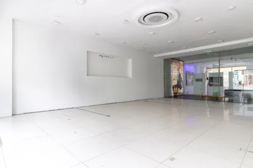 Local En Arriendo/venta En El Retiro. Cod V9819