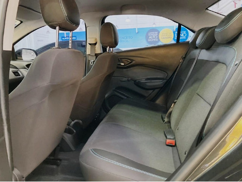 Imagem 7 de 7 de Chevrolet Prisma 1.4 Mpfi Advantage 8v Flex 4p Automatico