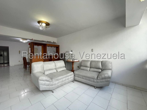 Excelente Apartamento En Venta En San Agustín Cerca De Maracay Excelente Zona Amplio Cómodo Y Seguros Nela 25-9386