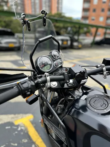 Royal Enfield Himalayan 2022