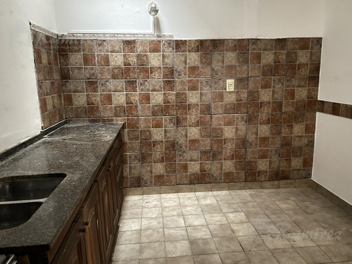 Casa 5 Ambientes En Venta, Oportunidad! - Ituzaingo Norte