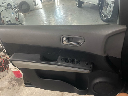 Nissan X-Trail 2.5 Visia 6mt