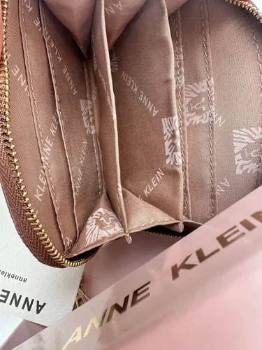 Precios de carteras anne klein originales hotsell