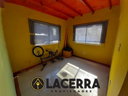 Imagen 6 de 11 de Galpon Mas 3 Duplex En Planta Alta