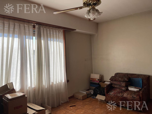 Imagen 2 de 21 de Venta De Casa 5 Ambientes En Quilmes (13691)