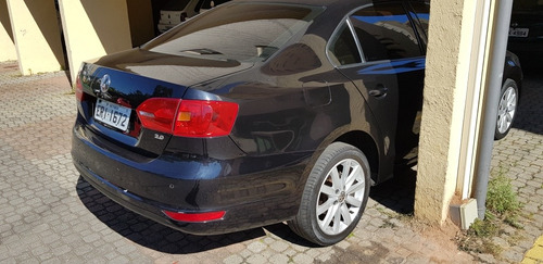 Volkswagen Jetta 2.0 Comfortline Flex 4p Automática 2011