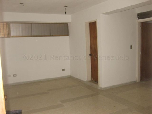 Imagen 2 de 6 de Casa En Venta En Colinas De Santa Monica Mls #21-14322