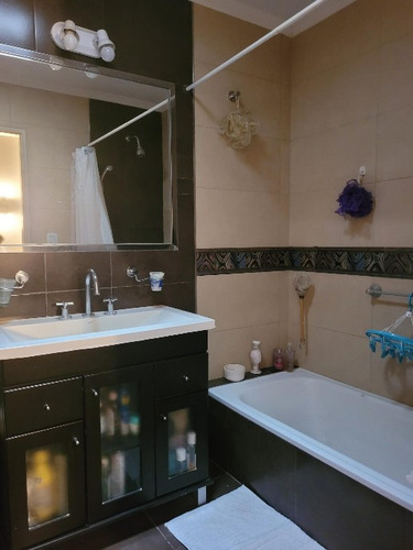 Duplex En Venta En Ituzaingo Norte