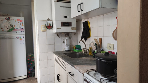 Imagen 10 de 22 de Diag. 74 Entre 5 Y 6 / Retasado! Vendo Depto. Céntrico / 1 Dorm / Luminoso