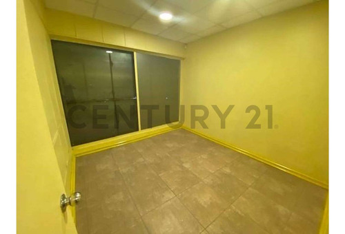Arriendo De Gran Local Y Oficinas - Providencia