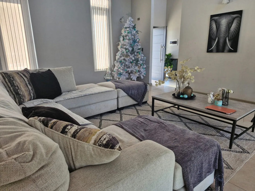 Grace Kelm Vende/parcela Con Bella Casa(4 Dorm 3 Baños)ampli