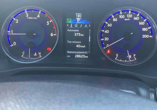 Toyota Hilux 2.8 Cd Srv 177cv 4x4 At 2019
