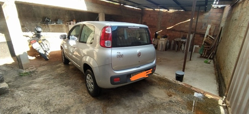 Imagem 3 de 4 de Fiat Uno 2012 1.0 Vivace Flex 3p
