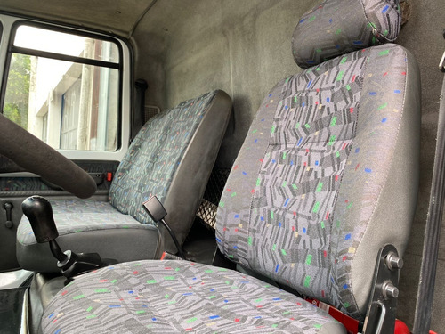Imagem 9 de 15 de Caminhão Ford Cargo 816 S Ano 2013 Bau