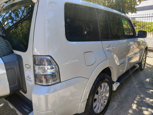 Mitsubishi Pajero Full 3.2 Gls Aut. 5p