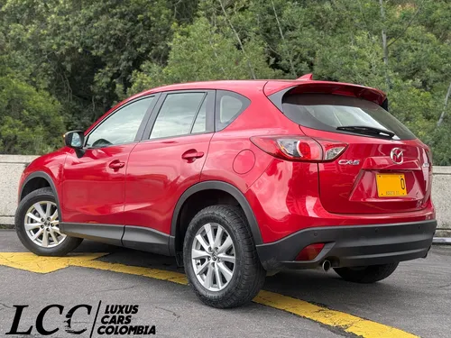 Mazda CX-5 2.0 Touring 4X4