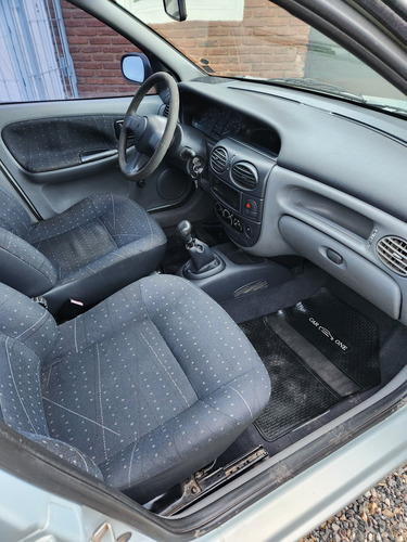Renault Megane 1.6 Tric Pack