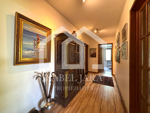 Excelente Depto Remodelado Venta 2d/3b/estar/patio Vitacura