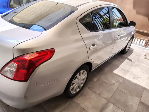 Nissan Versa 1.6 Advance At