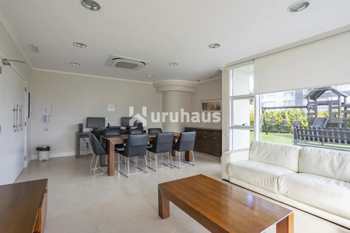 Alquiler Apartamento Cuatro Dormitorios Parrillero Propio Playa Mansa Punta Del Este Edificio Casino Tower