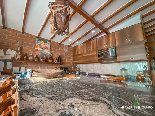 Casa En Venta A 2 Cuadras Del Parque De Bello