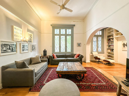 Casa Reciclada En El Casco Historico De San Isidro - 4 Dorm