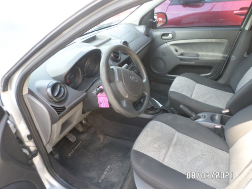 Ford Fiesta Max 1.4 4p Ambiente Tdci 2009