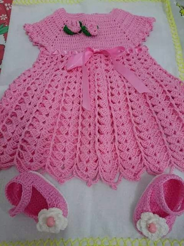 vestido de croche rose