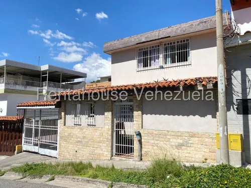 Casa En Venta, Urb. Palo Verde