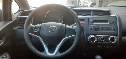 Imagem 7 de 10 de Honda Fit Lx-cvt 1.4 8v 2017