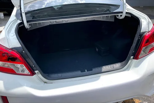 Mitsubishi Mirage 2024