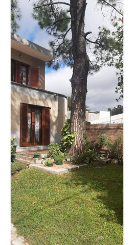 Imagen 4 de 10 de Venta Casa Fisherton R
